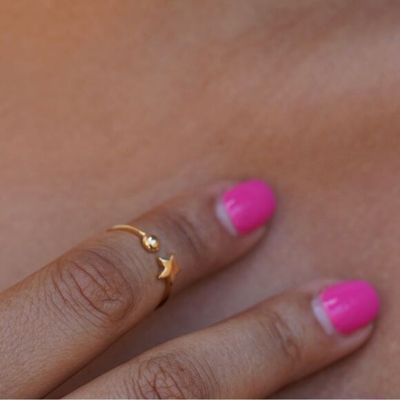 14k Solid Gold Star Ring | Birthday Gift | Everyday Jewelry | Minimal Jewelry | - Picture 5 of 6